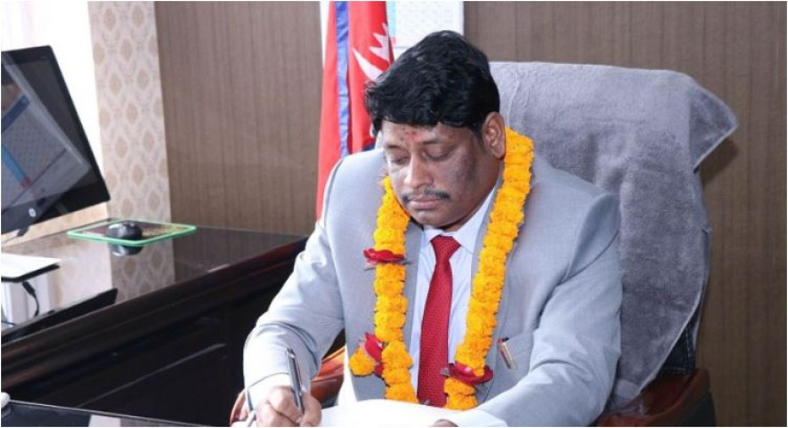 खानेपानी मन्त्रीले दिए राजीनामा